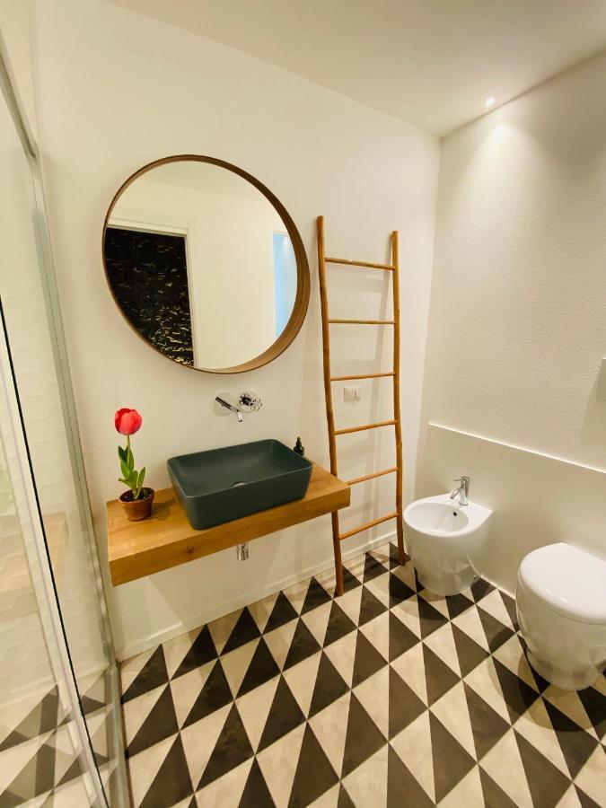 CivicoNovantatre - New b&b San Vincenzo Esterno foto